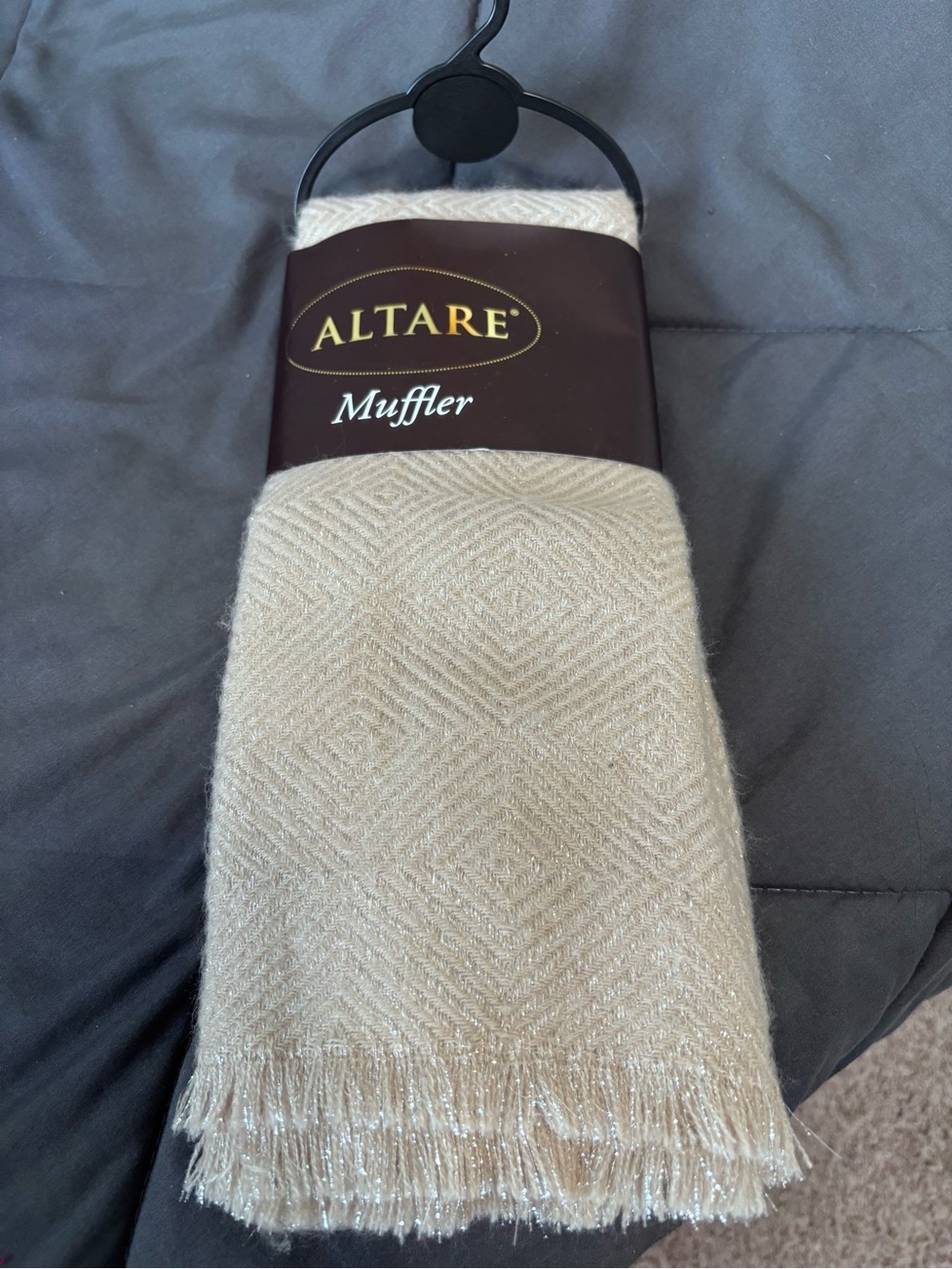 Altare Cream Fringe Muffler Scarf